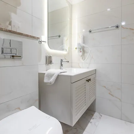 Hotell Demanor Adult Only